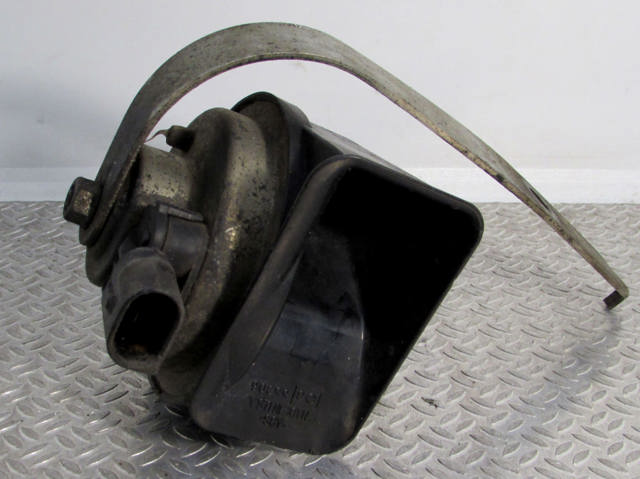 Клаксон 61337173574 BMW