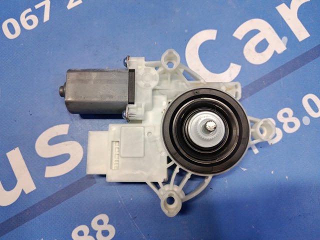 61355A53093 BMW Мотор стеклоподъемника двери задней левой купить в Каменское