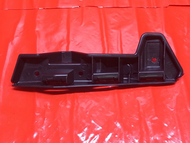 RENAULT 620430006R Кронштейн бампера переднего левый в наличии Ужгород
