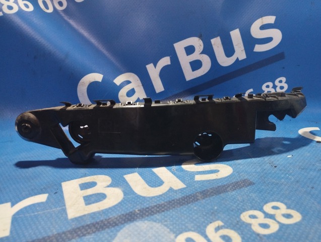 Кронштейн крепления бампера переднего правый 62222BV80A NISSAN