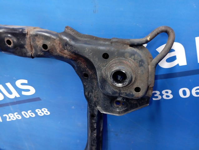 HYUNDAI 624102B560 Балка передней подвески (подрамник) в наличии Харьков