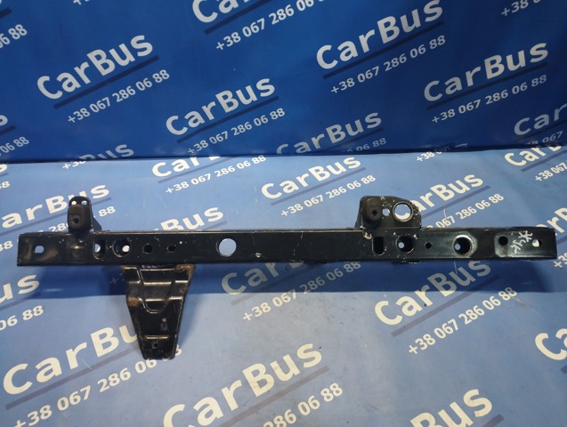 Рамка радиатора нижняя 625301KK0B NISSAN
