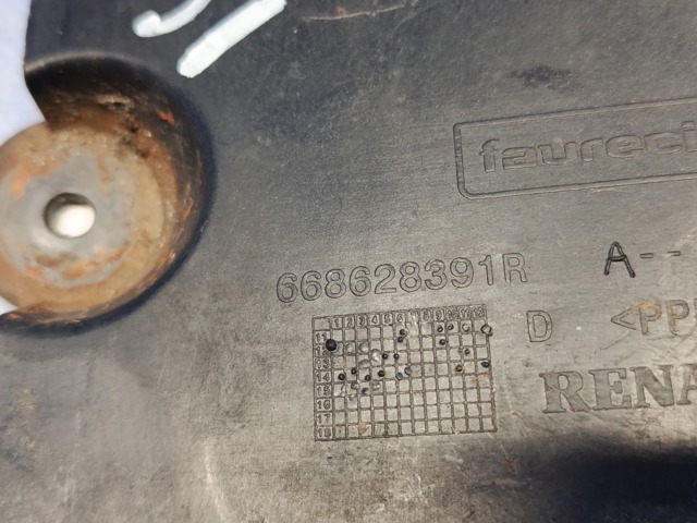 RENAULT 668628391R в наличии Черновцы