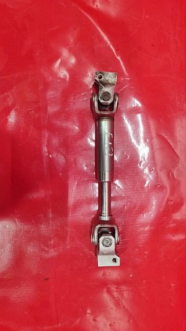 Вал рулевой колонки 6776928 BMW
