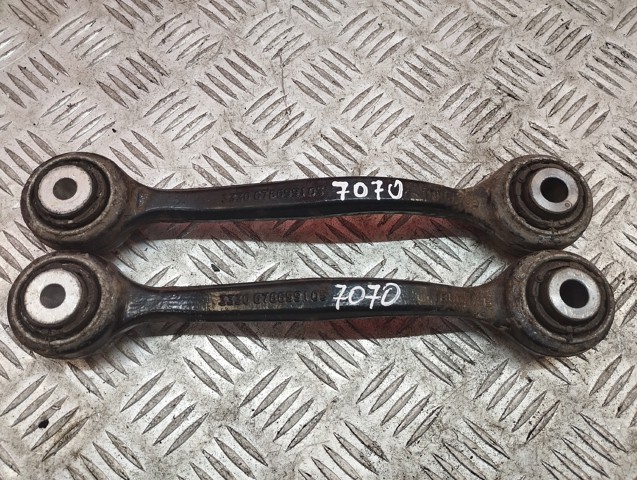 Балансир задний верхний 6786991 BMW