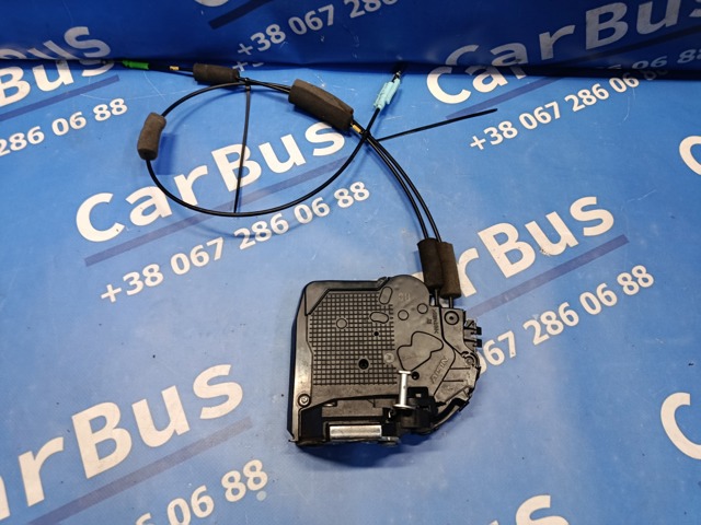 Замок задней правой двери  6905060100 TOYOTA