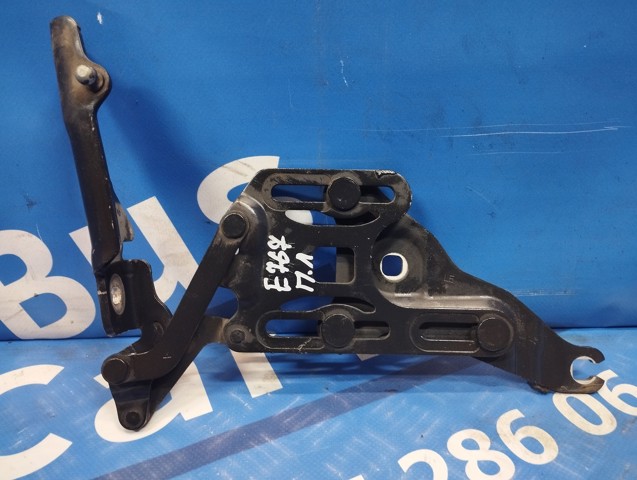 Завеса капота левая 7148347 BMW
