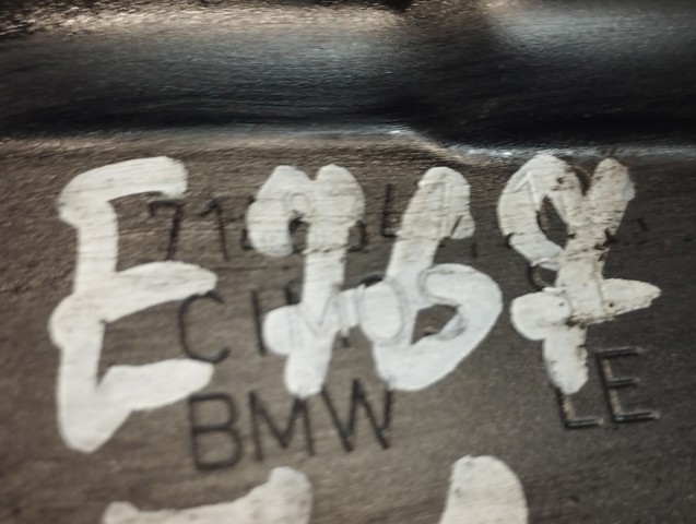 7148347 BMW Петля капота левая купить в Чернигов