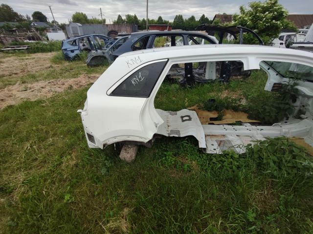 71503Q4C00 HYUNDAI Крыло заднее левое купить в Черкассы