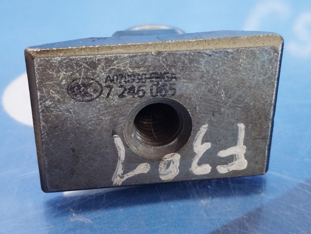 7246065 BMW купить в Чернигов