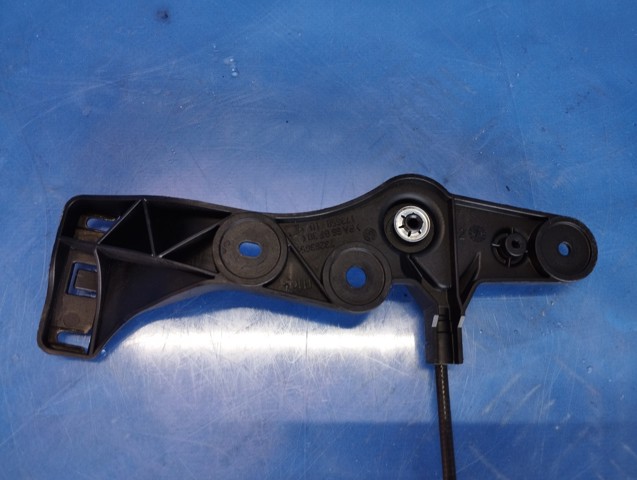 7326365 BMW Кронштейн ручки открывания капота купить в Ирпень