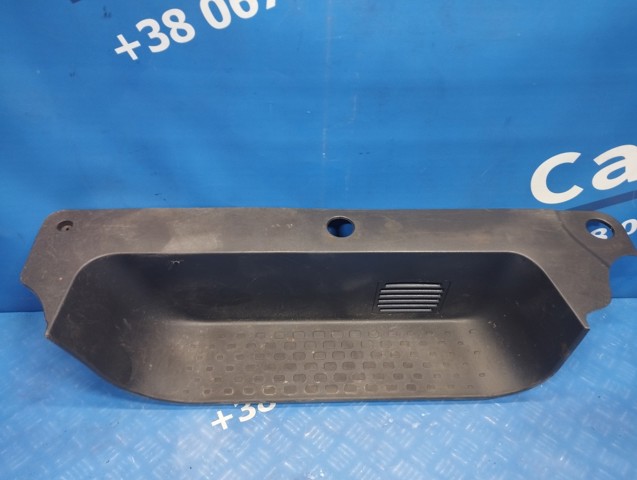 Накладка подножки 768510190R RENAULT