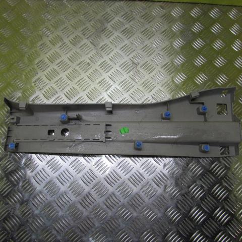 RENAULT 769135169R Обшивка стойки кузова внутренняя средняя правая в наличии Павлоград
