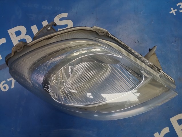 Правая блок фара Nissan Primastar