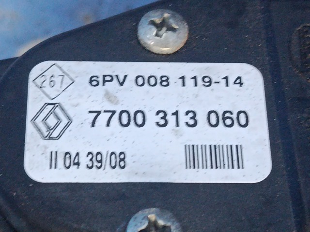 Педали газа Опель Виваро A