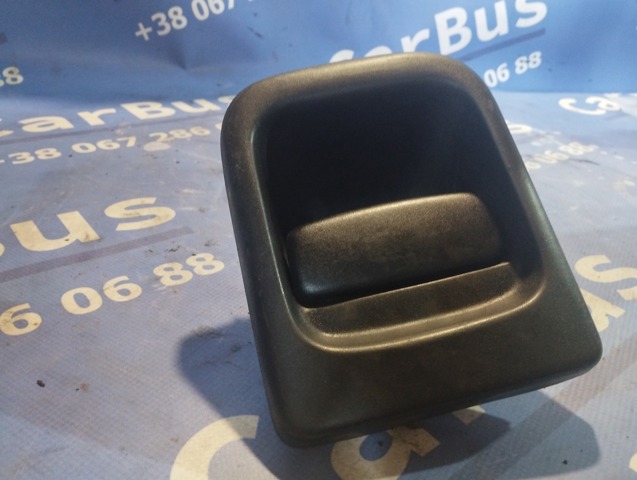 Наружная ручка правой двери 7700352489 RENAULT