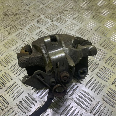 RENAULT 7711135704 Суппорт задний левый в наличии Черкассы