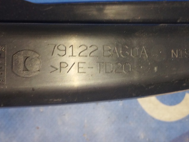 NISSAN 79122BA60A Панель багажного отсека задняя в наличии Ровно