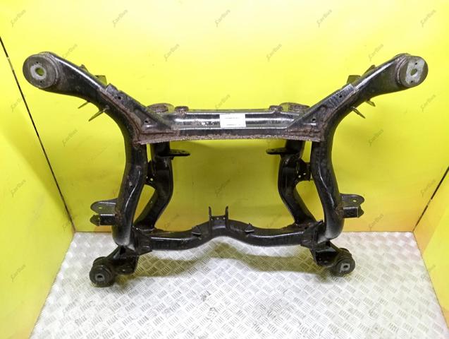 Поперечина задней подвески 7L0500041 VAG