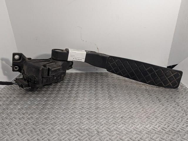 Педаль газа touareg  рестайл (2007-2010) 7L0723507B