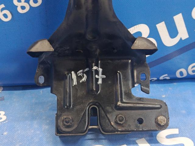 7L0805799D VAG Кронштейн замка капота купить в Одесса