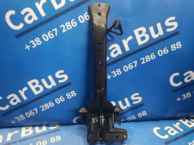 Кронштейн замка капота 7L0805799D VAG