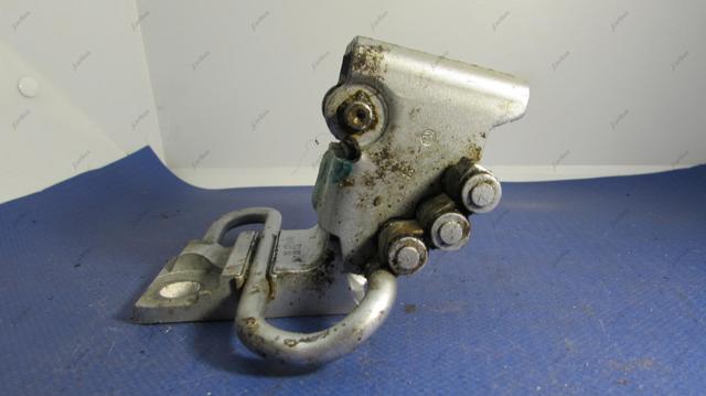 7L0831411A VAG Петля двери передней левой купить в Чернигов