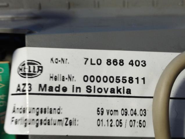 7L0868403 VAG Плафон освещения салона (кабины) купить в Днепр