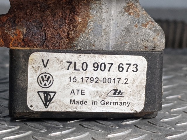 7L0907673 VAG Датчик ESP купить в Днепр
