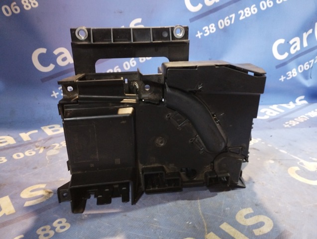 Блок предохранителей задний, салонный 7L0937548C VAG