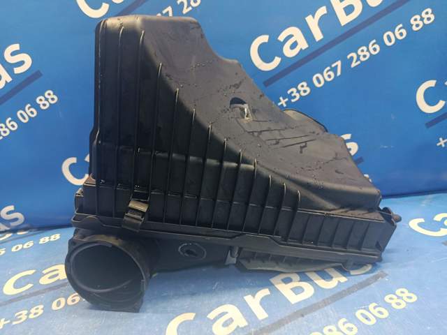  Корпус воздушного фильтра 7L6129607AH VAG