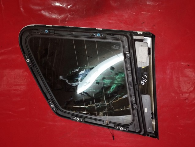 7L6845298FS Стекло кузова (багажного отсека) правое купить Хмельницкий
