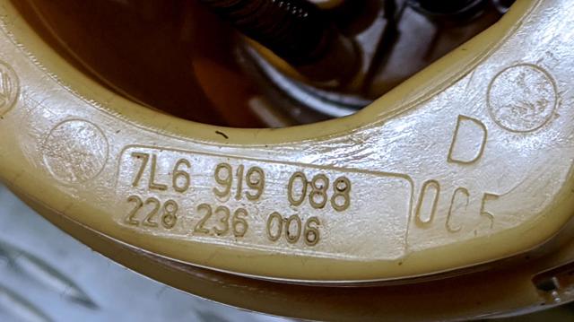 VAG 7L6919088D Бензонасос в наличии Киев