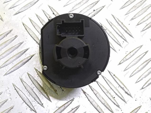 VAG 7L6941431P в наличии Житомир
