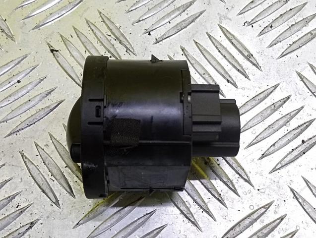 VAG 7L6941431P в наличии Житомир