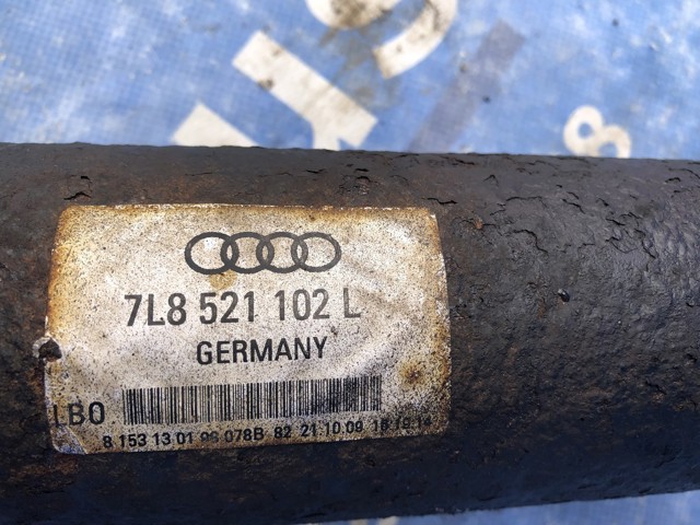 Карданный вал заднего моста 7L8521102L VAG