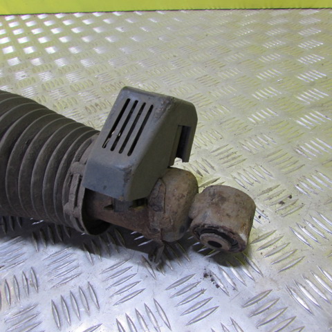 7L8616019C VAG Амортизатор задний левый купить в Кривой Рог