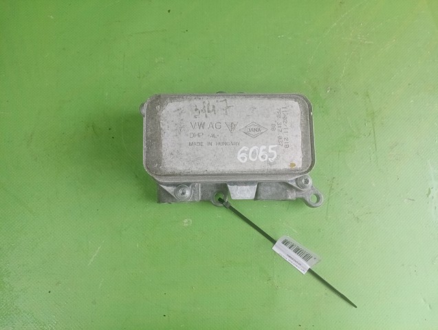 Радиатор АКПП 7P0317037 VAG