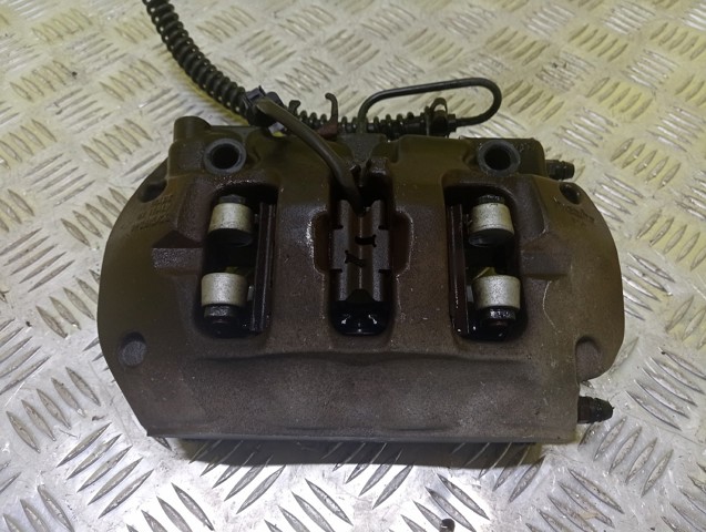 Суппорт тормозной левый задний 7P0615423 VAG