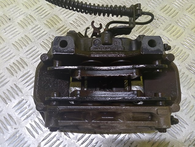 VAG 7P0615424 Суппорт тормозной задний правый в наличии Винница