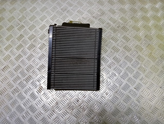 Радиатор испарителя кондиционера 7P0820101C VAG