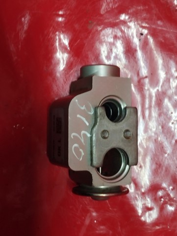7P0820679A VAG Клапан TRV кондиционера купить в Чернигов