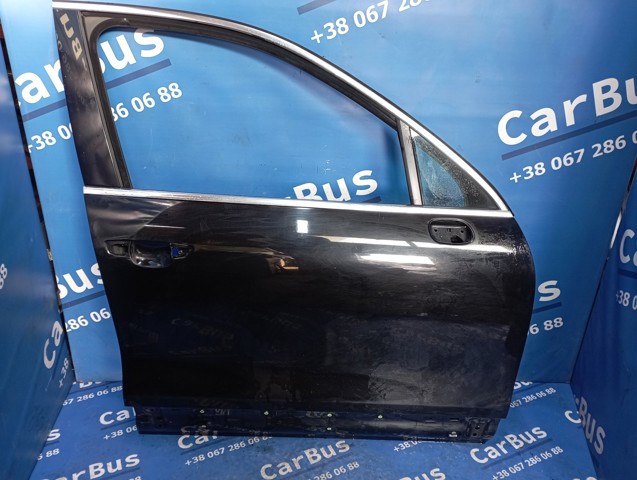 Пассажирская передняя дверь 7P0831312B VAG