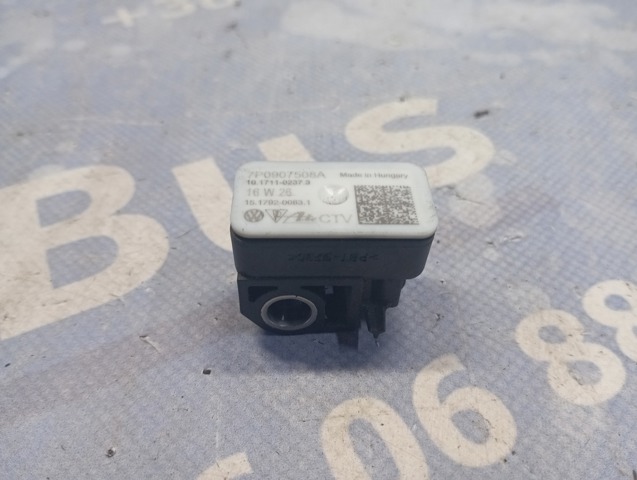 Датчик Эйрбэг передний 7P0907508A VAG