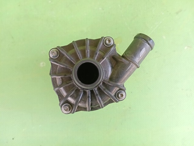 7P0965567 Дополнительная помпа купить Тернополь