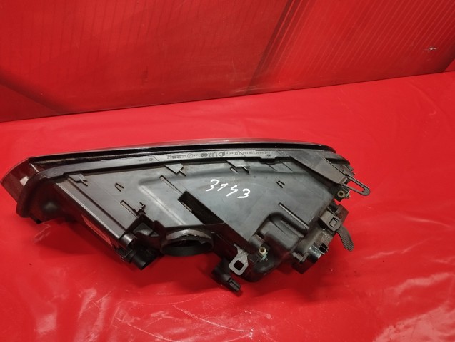 VAG 7P2941006 Правая фара в наличии Сумы