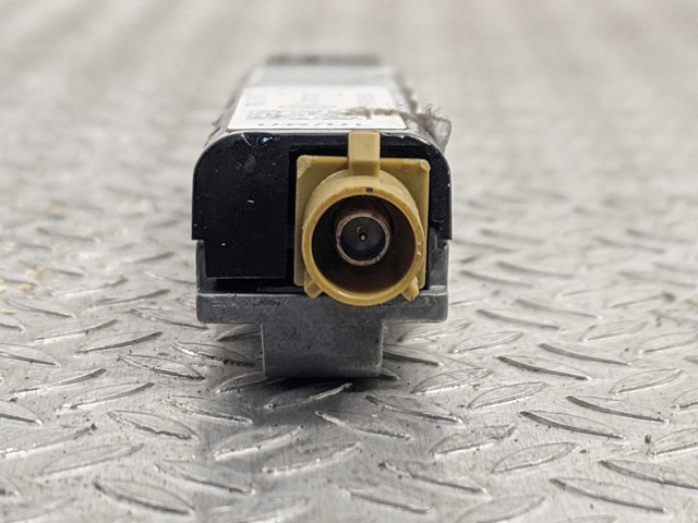 7P6035552N Усилитель сигнала антенны купить Днепр