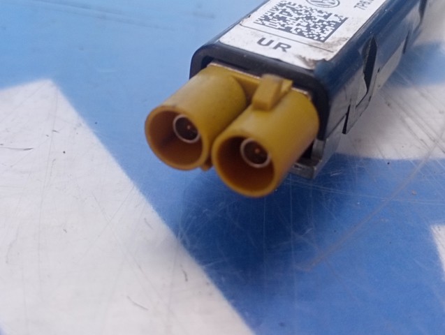 7P6035552P VAG Усилитель сигнала антенны купить в Хмельницкий