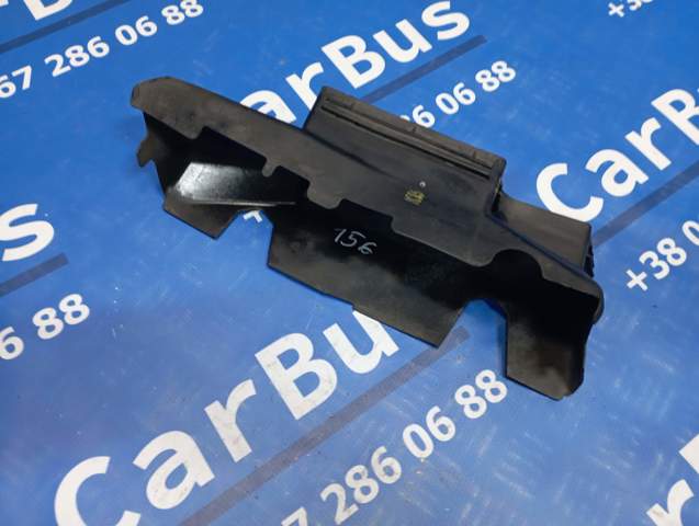VAG 7P6121396A Воздуховод (дефлектор) радиатора правый в наличии Житомир