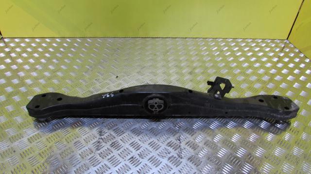 7P6399225C VAG Балка крепления коробки передач купить в Каменское